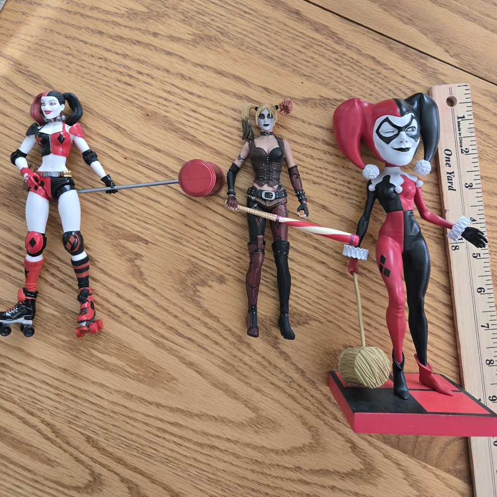 Harley Quinn Action Figure Set